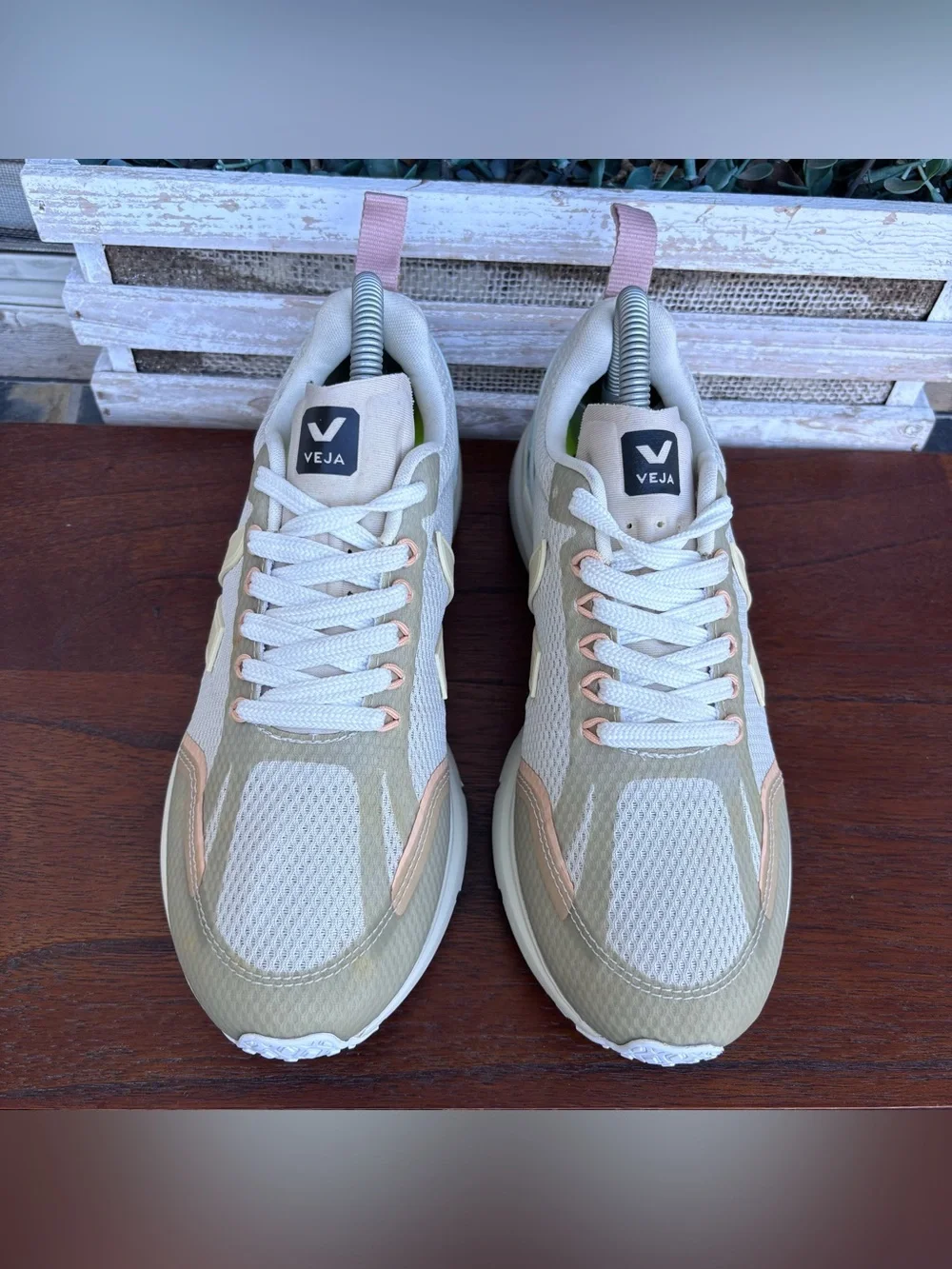 Veja CONDOR 2 ALVEOMESH  Running Shoes